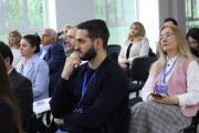 ԵՊՀ շրջանավարտների ֆորումի կարևոր բաղադրիչներից էին 4 պանելային և 4 թեմատիկ քննարկումները