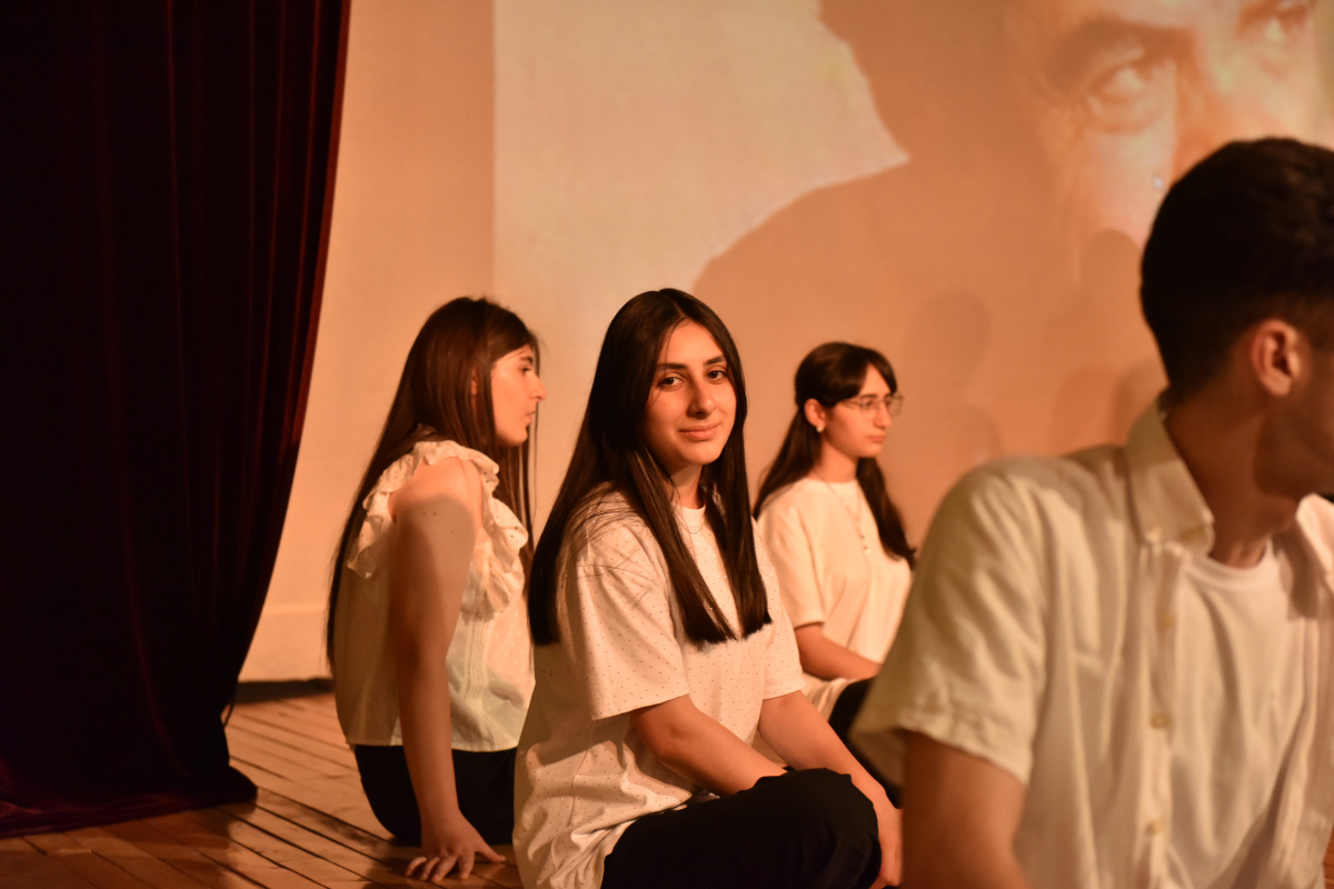 stem school; ԵՊՀ ՍԹԵՄ դպրոց;